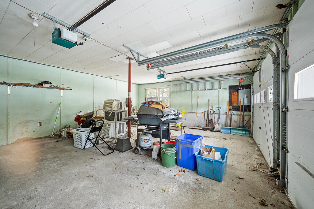 18 Eustis Parkway Waterville, ME 04901 - Photo 30 of 35 Garage