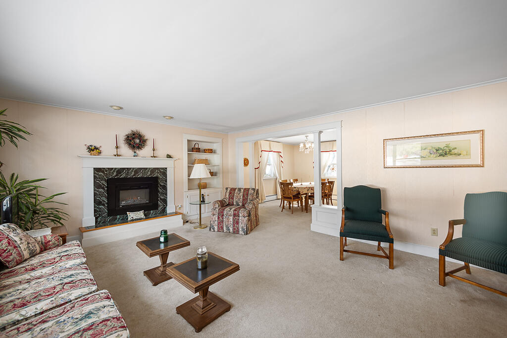18 Eustis Parkway Waterville, ME 04901 - Photo 9 of 35 Living Room