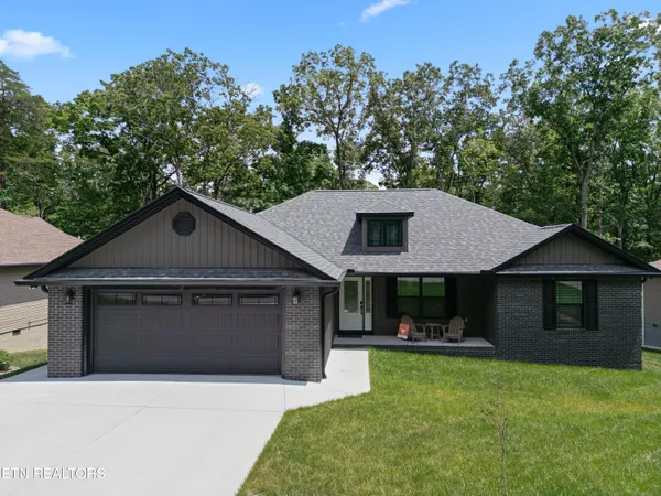 $469,000 | 678 St George Drive, Crossville, TN 38558