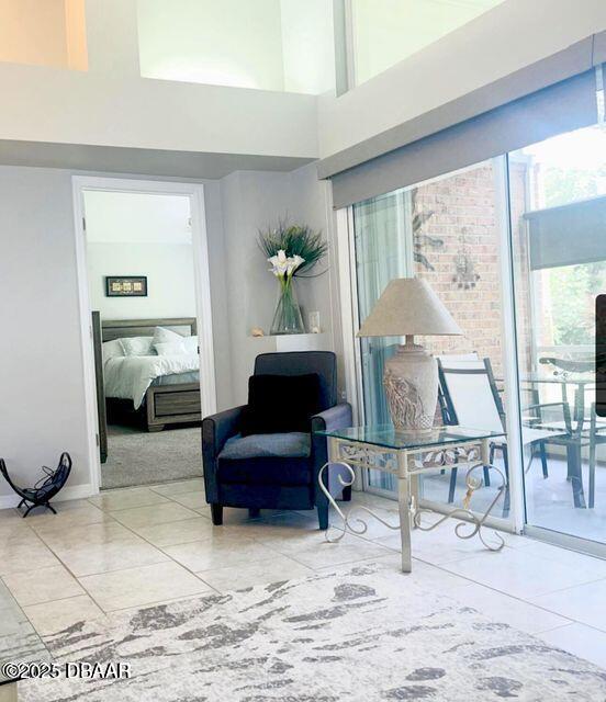 27 Reflections Village Drive Ormond Beach, FL 32174 - Photo 16 of 29 a living room filled with furniture