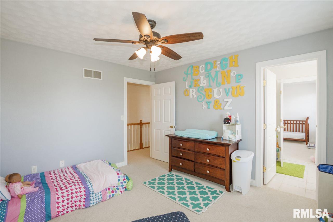 1504 Oak Ridge Washington, IL 61571 - Photo 23 of 36 Gallery Image 23