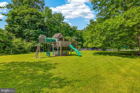 $950,000 | 320 Barneston Road, Glenmoore, PA 19343