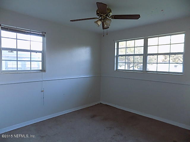 3954 Peter Rabbit Drive Jacksonville, FL 32210 - Photo 6 of 11 DSCN2566