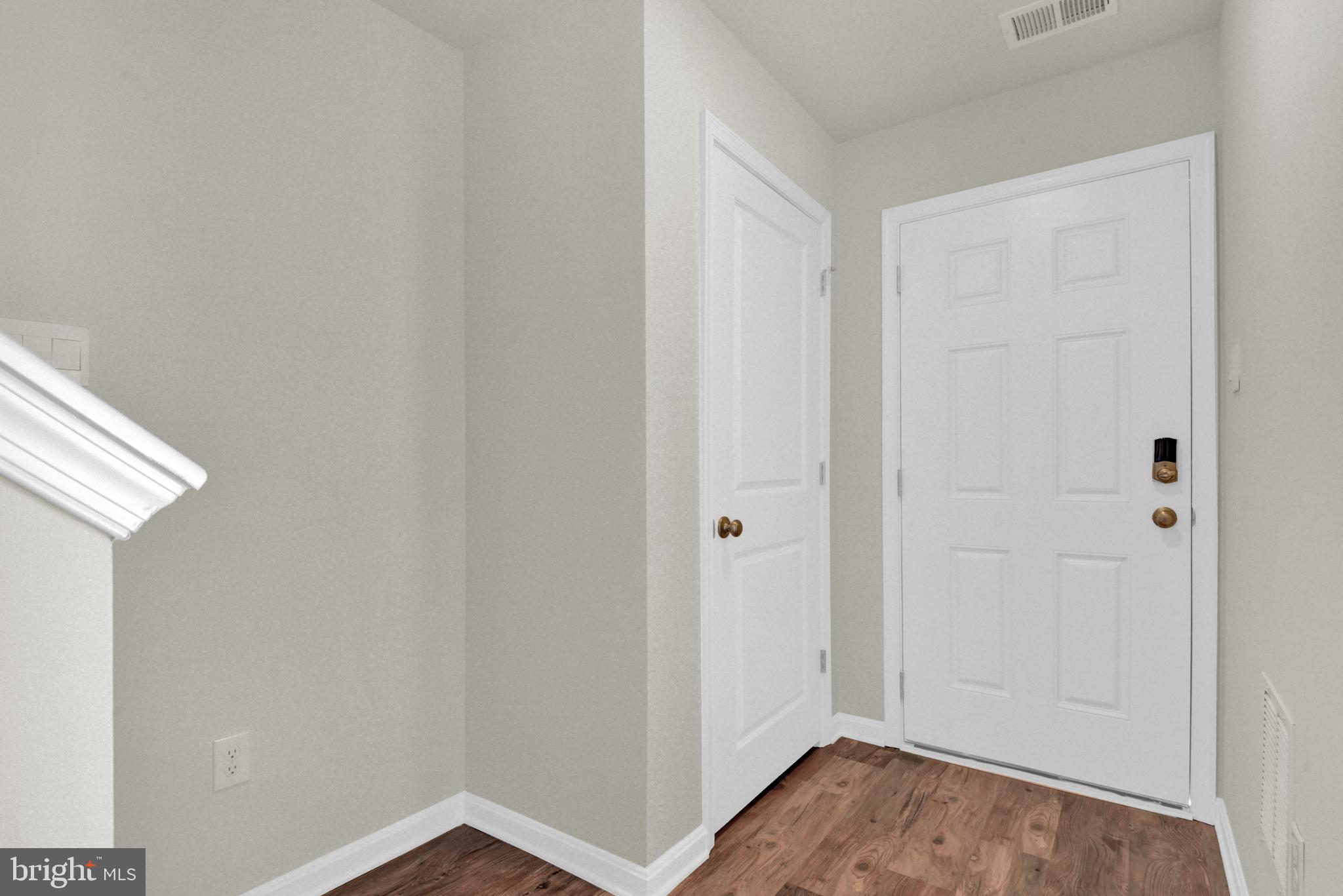 8606 Walter Martz Road Frederick, MD 21702 - Photo 4 of 27