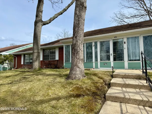 $165,000 | 67 Dorchester Drive, Unit E, Lakewood, NJ 08701