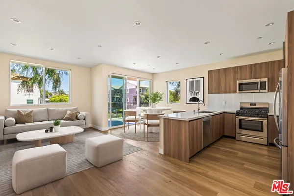 $3,850 | 4905 St Elmo Drive, Los Angeles, CA 90019
