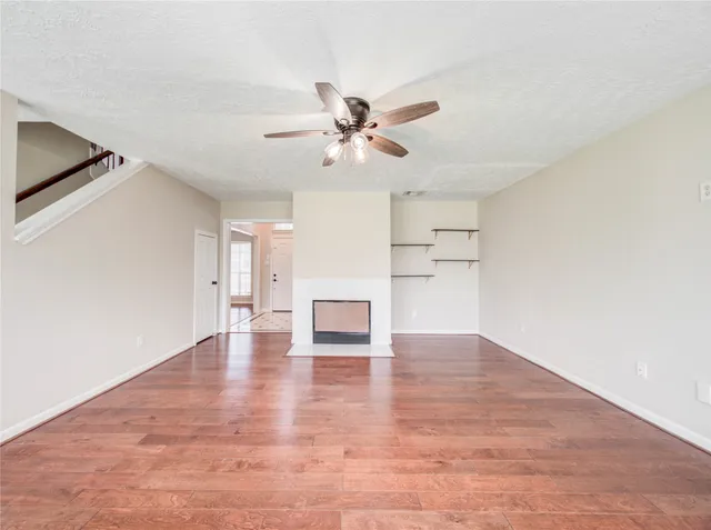 $2,000 | 13618 Woodspire Drive, Houston, TX 77085