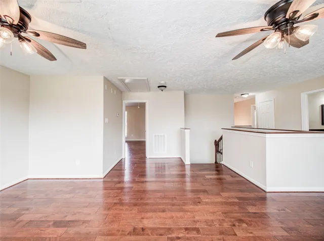 $2,000 | 13618 Woodspire Drive, Houston, TX 77085