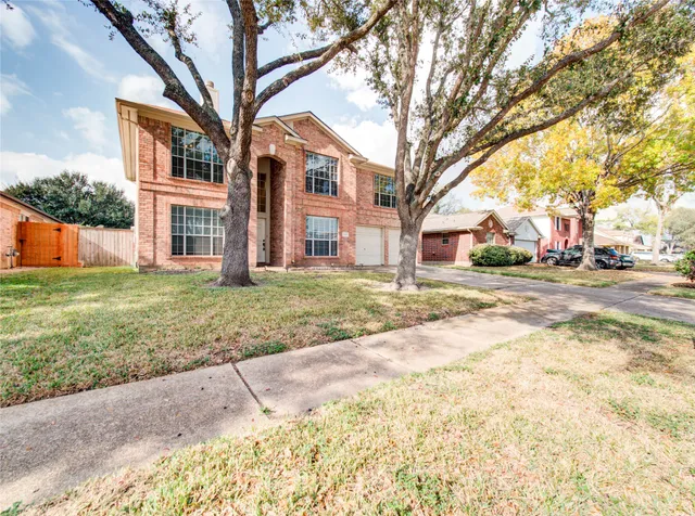 $2,000 | 13618 Woodspire Drive, Houston, TX 77085
