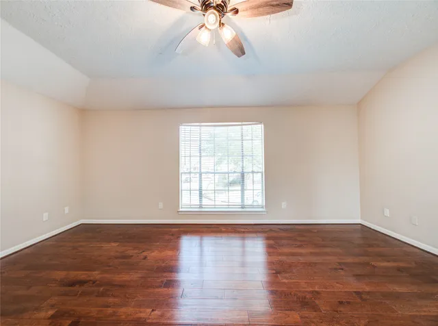 $2,000 | 13618 Woodspire Drive, Houston, TX 77085