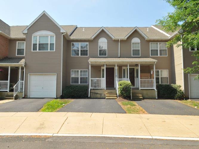 59 Piccadilly Circle Doylestown, PA 18901 - Photo 1 of 25