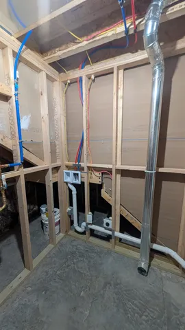 $299,900 | 119 East Harrison Street, Appleton, WI 54915