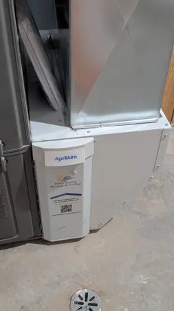 $299,900 | 119 East Harrison Street, Appleton, WI 54915