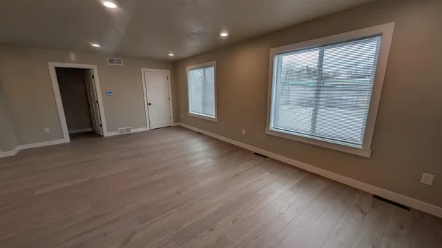 $299,900 | 119 East Harrison Street, Appleton, WI 54915