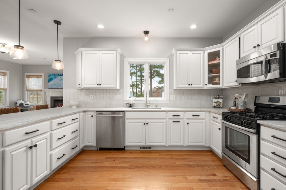 8 Gates Lane, Unit A Wakefield, MA 01880 - Photo 13 of 42