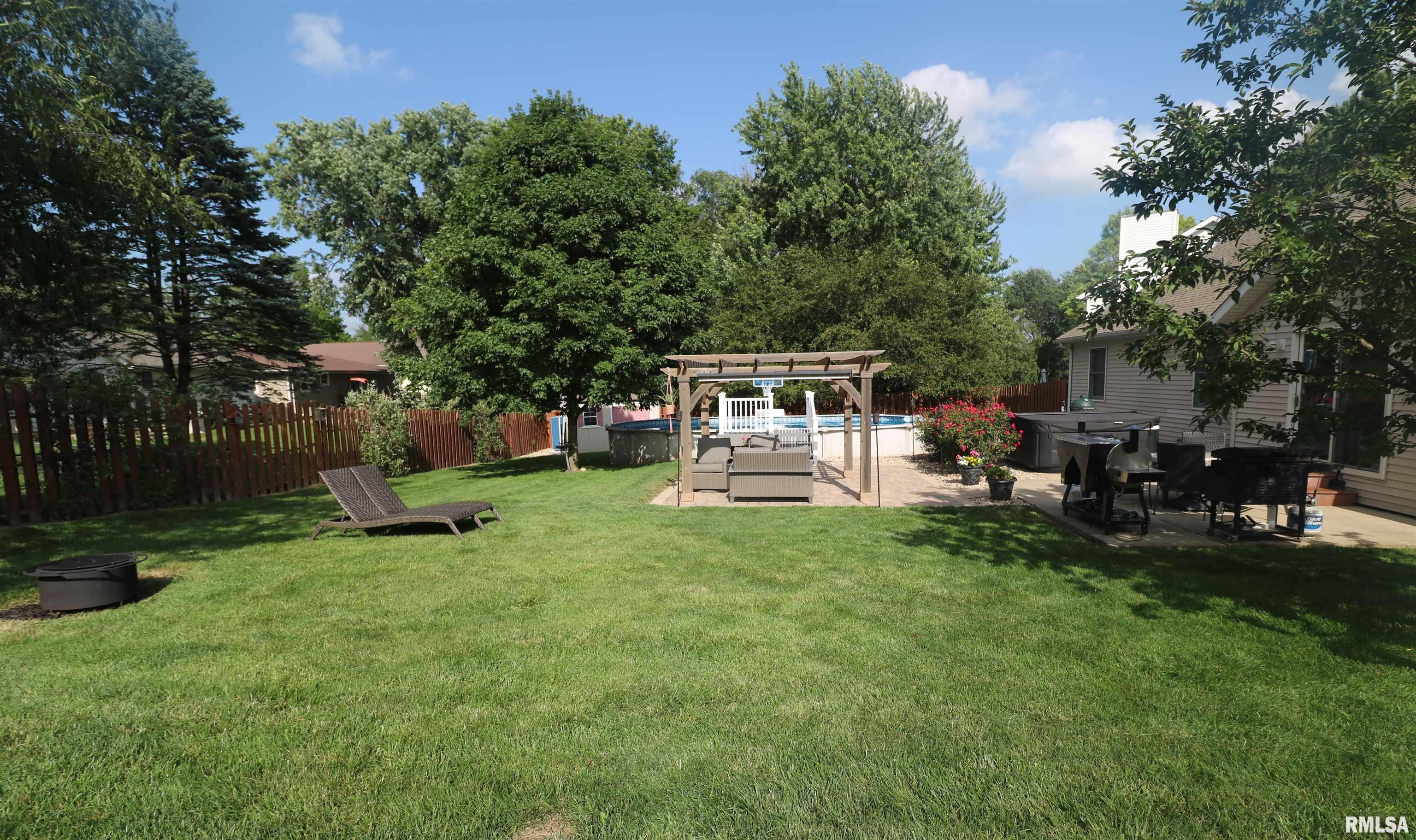 1905 Fieldstone Washington, IL 61571 - Photo 6 of 22