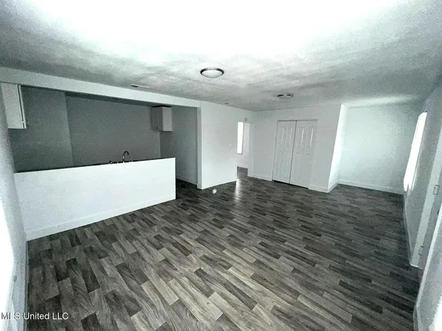 $72,000 | 196 South Alabama Avenue, Jackson, MS 39209