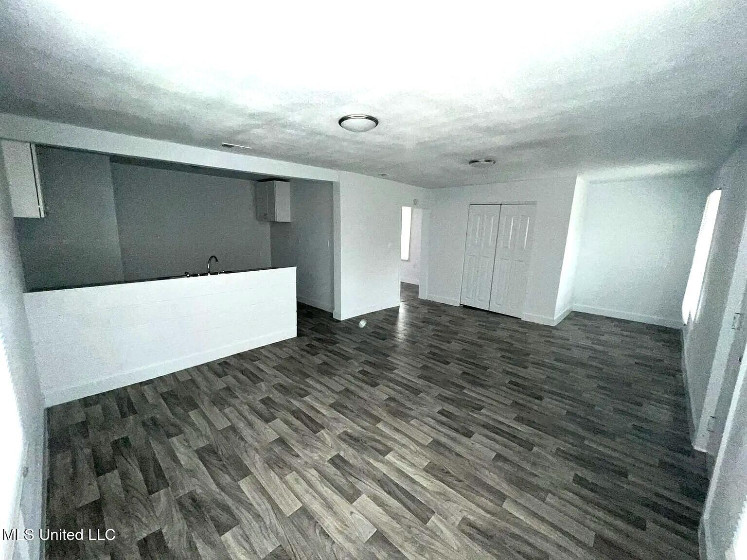 196 South Alabama Avenue Jackson, MS 39209 - Photo 3 of 4 196 alabama