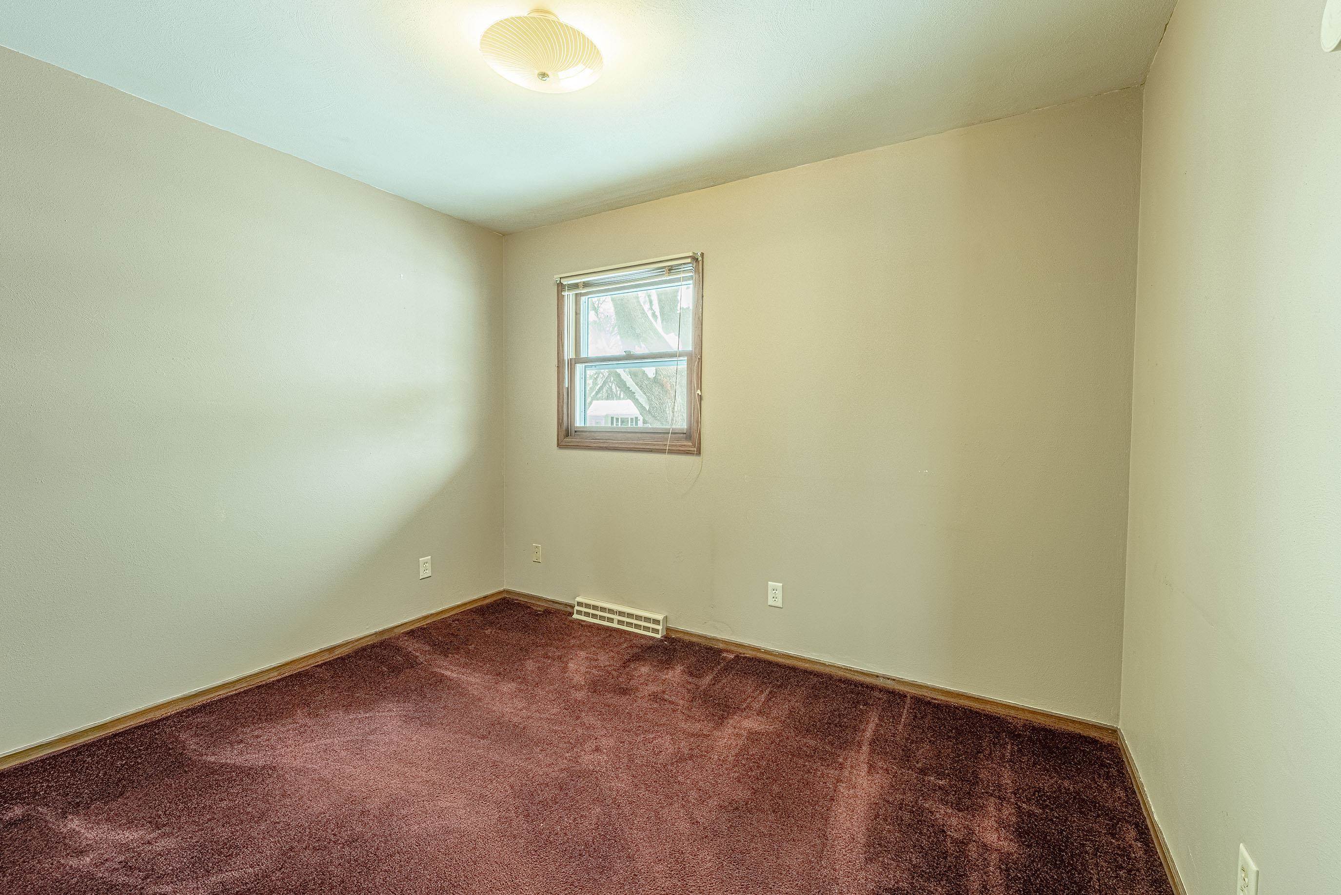 195 Ash Street Oregon, WI 53575 - Photo 24 of 38