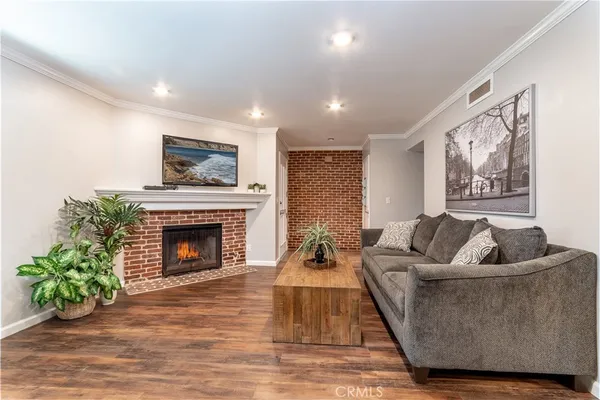 $3,450 | 6716 Clybourn Avenue, Unit 146, Los Angeles, CA 91606