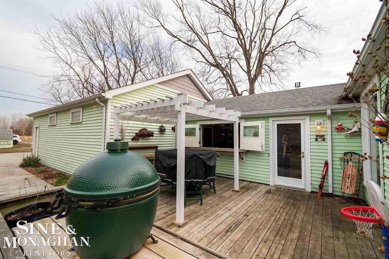 5025 Pointe Tremble Road Algonac, MI 48001 - Photo 10 of 68 50062648-9.JPG