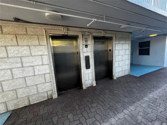 $298,000 | 2575 Southwest 27th Avenue, Unit 205, Miami, FL 33133