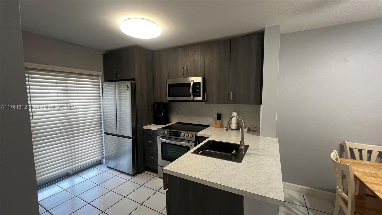 2575 Southwest 27th Avenue, Unit 205 Miami, FL 33133 - Photo 6 of 20