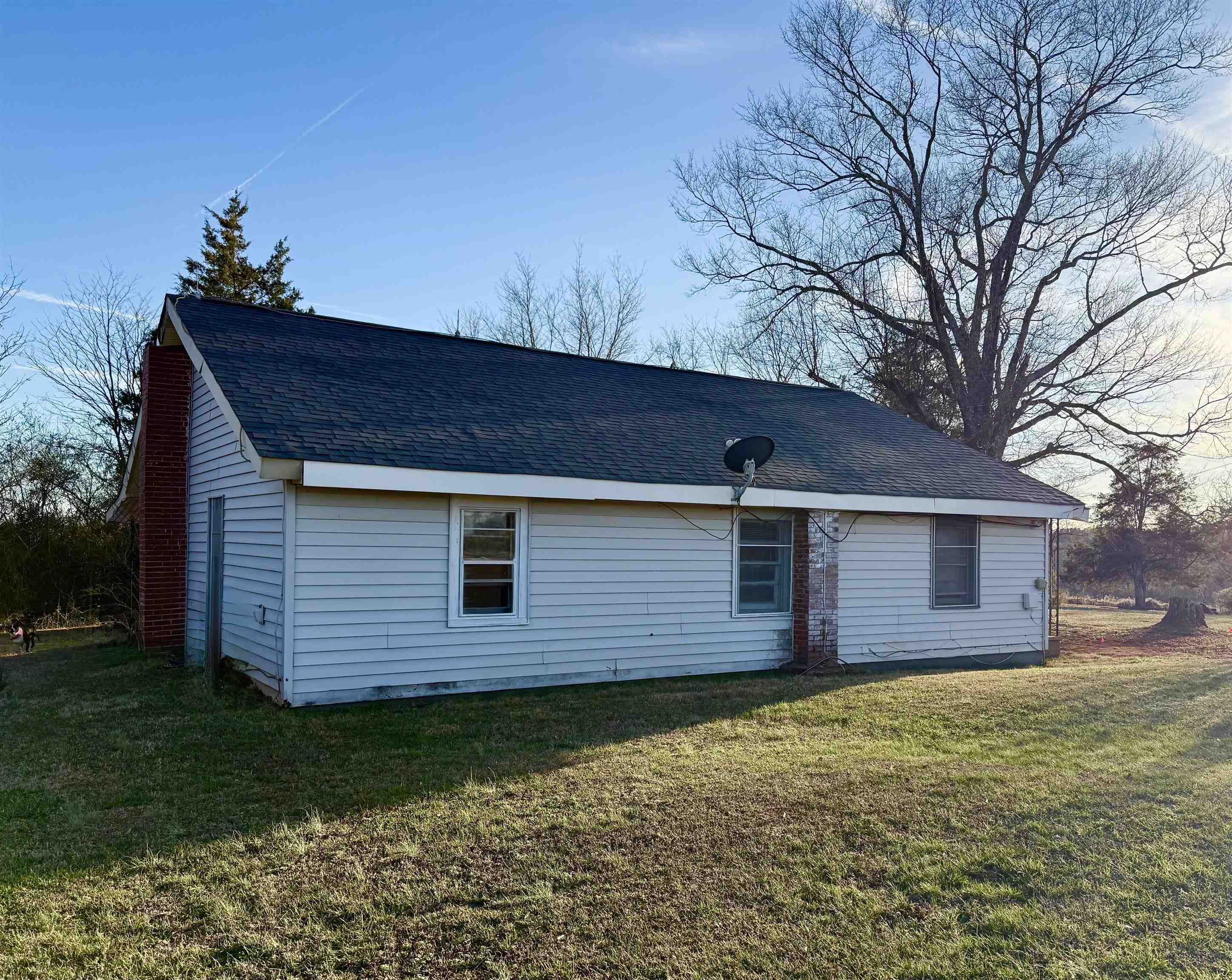 292 Linder Road Gaffney, SC 29341 - Photo 3 of 14