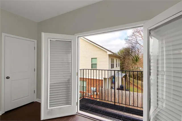 $2,250 | 2042 Bolton Road Northwest, Atlanta, GA 30318