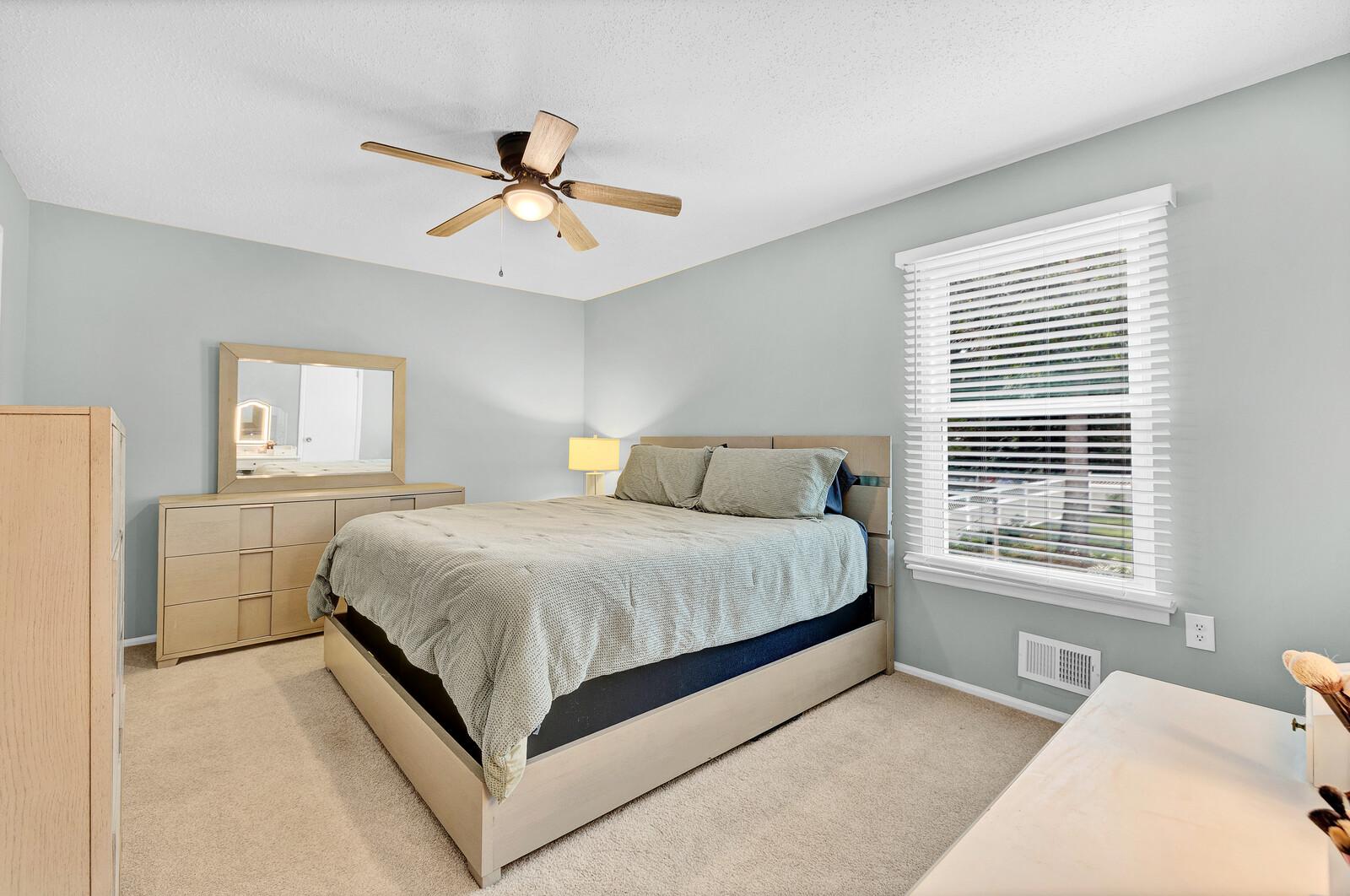 505 Buxton Road Toms River, NJ 08755 - Photo 19 of 31 Primary room