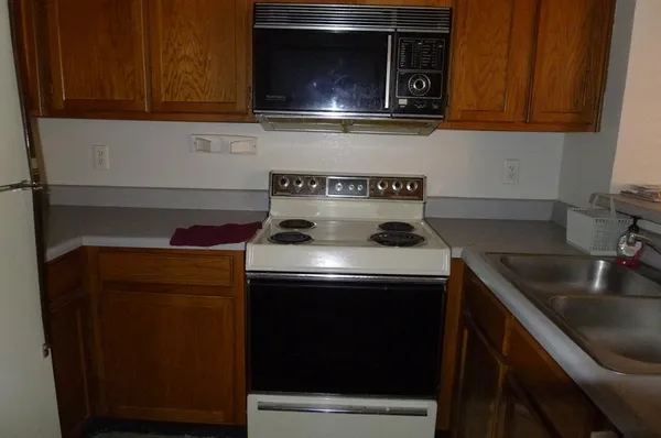 $900 | 9835 Walnut Street, Unit 107, Dallas, TX 75243