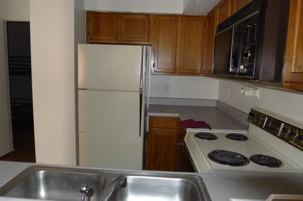 $900 | 9835 Walnut Street, Unit 107, Dallas, TX 75243