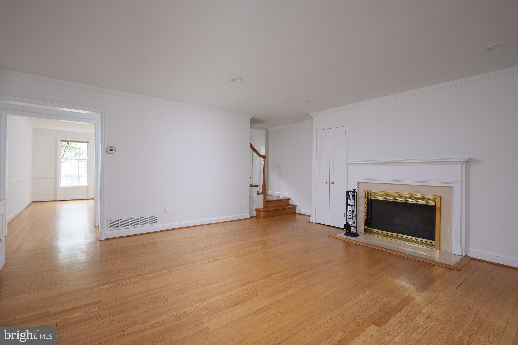 3057 Q Street Northwest Washington, DC 20007 - Photo 20 of 52 Living Room