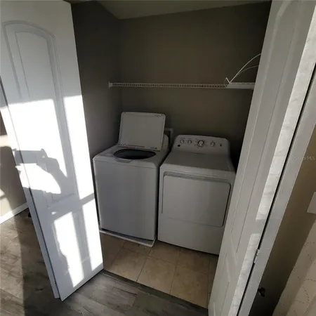 $1,680 | 5160 Conroy Road, Unit 1422, Orlando, FL 32811