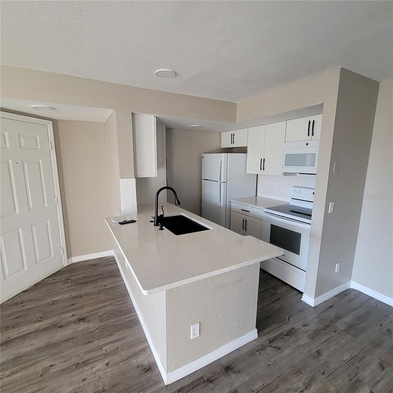 5160 Conroy Road, Unit 1422 Orlando, FL 32811 - Photo 6 of 21