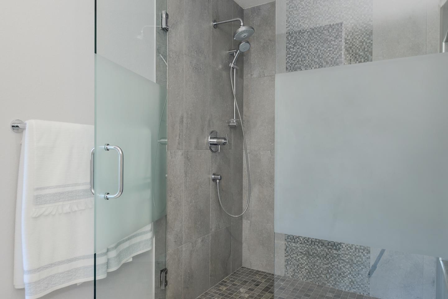 33 Park Road, Unit 10 Burlingame, CA 94010 - Photo 27 of 41 a bathroom with a shower