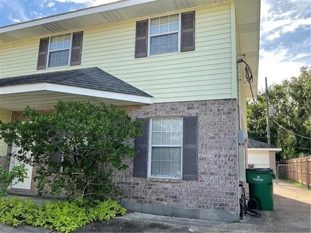 $1,700 | 133 Lakewood Drive, Unit B, Luling, LA 70070