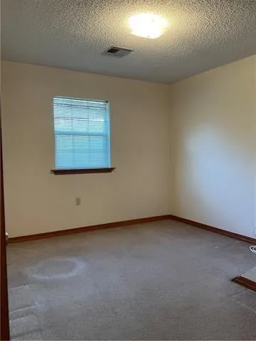 $1,700 | 133 Lakewood Drive, Unit B, Luling, LA 70070