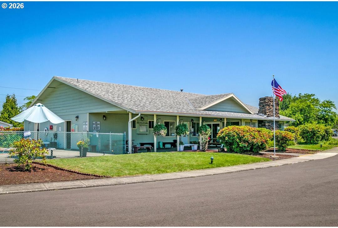 5355 River Road North, Unit 60 Keizer, OR 97303 - Photo 38 of 41 Community Club House