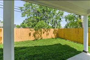7330 Krueger Road, Unit A AND B Houston, TX 77033 - Photo 30 of 31 Gallery Image 30