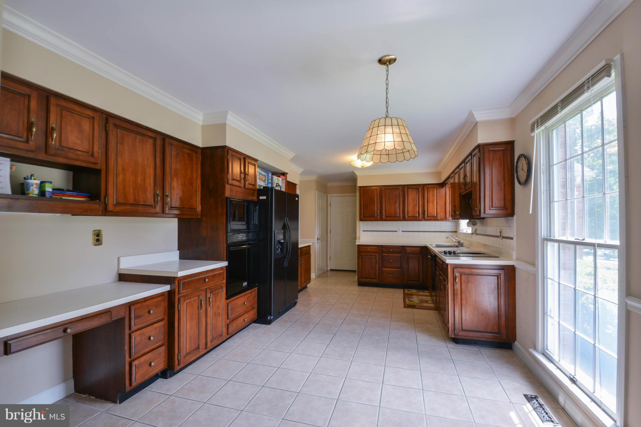4021 Pebble Branch Road Ellicott City, MD 21042 - Photo 8 of 25 Kitchen