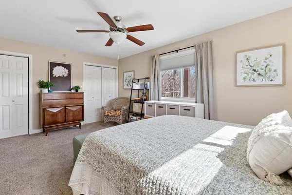 $200,000 | 4107 Creek Hill Drive, Unit 7, Bettendorf, IA 52722