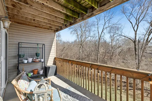 $200,000 | 4107 Creek Hill Drive, Unit 7, Bettendorf, IA 52722
