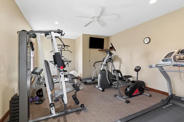 $200,000 | 4107 Creek Hill Drive, Unit 7, Bettendorf, IA 52722