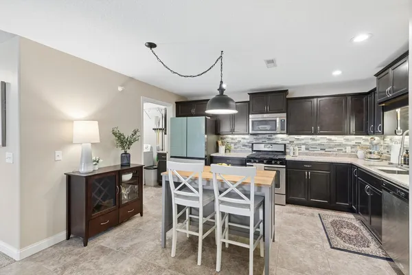 $200,000 | 4107 Creek Hill Drive, Unit 7, Bettendorf, IA 52722