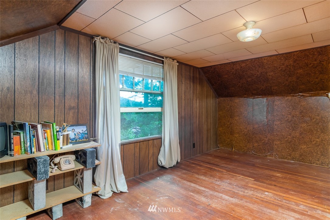 2014 Samish Way Bellingham, WA 98229 - Photo 14 of 25 Gallery Image 14