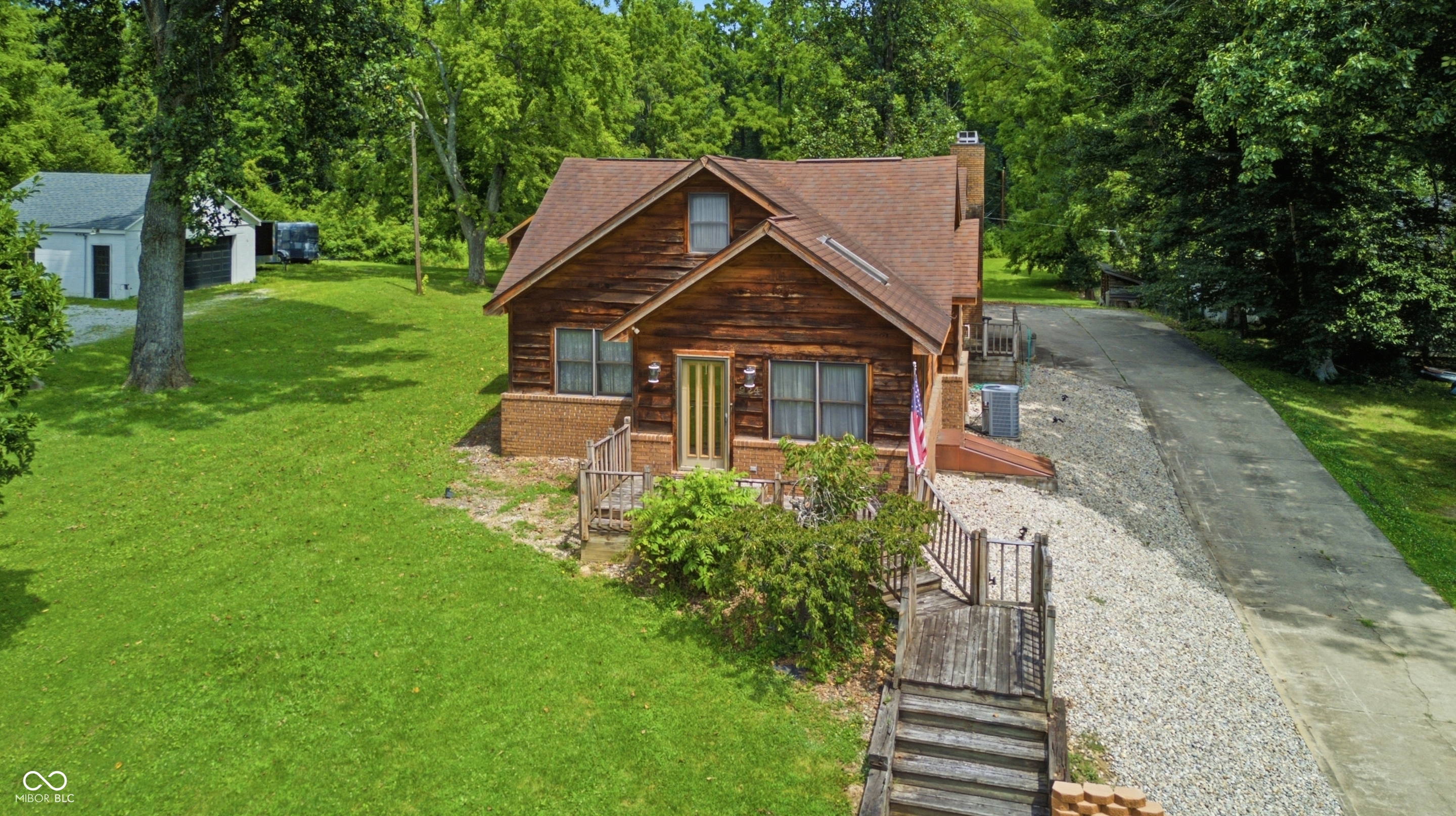 924 West 3rd Street Connersville, IN 47331 - Photo 1 of 58