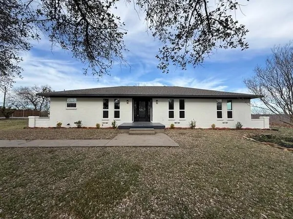 $399,900 | 1010 Business 78, Farmersville, TX 75442