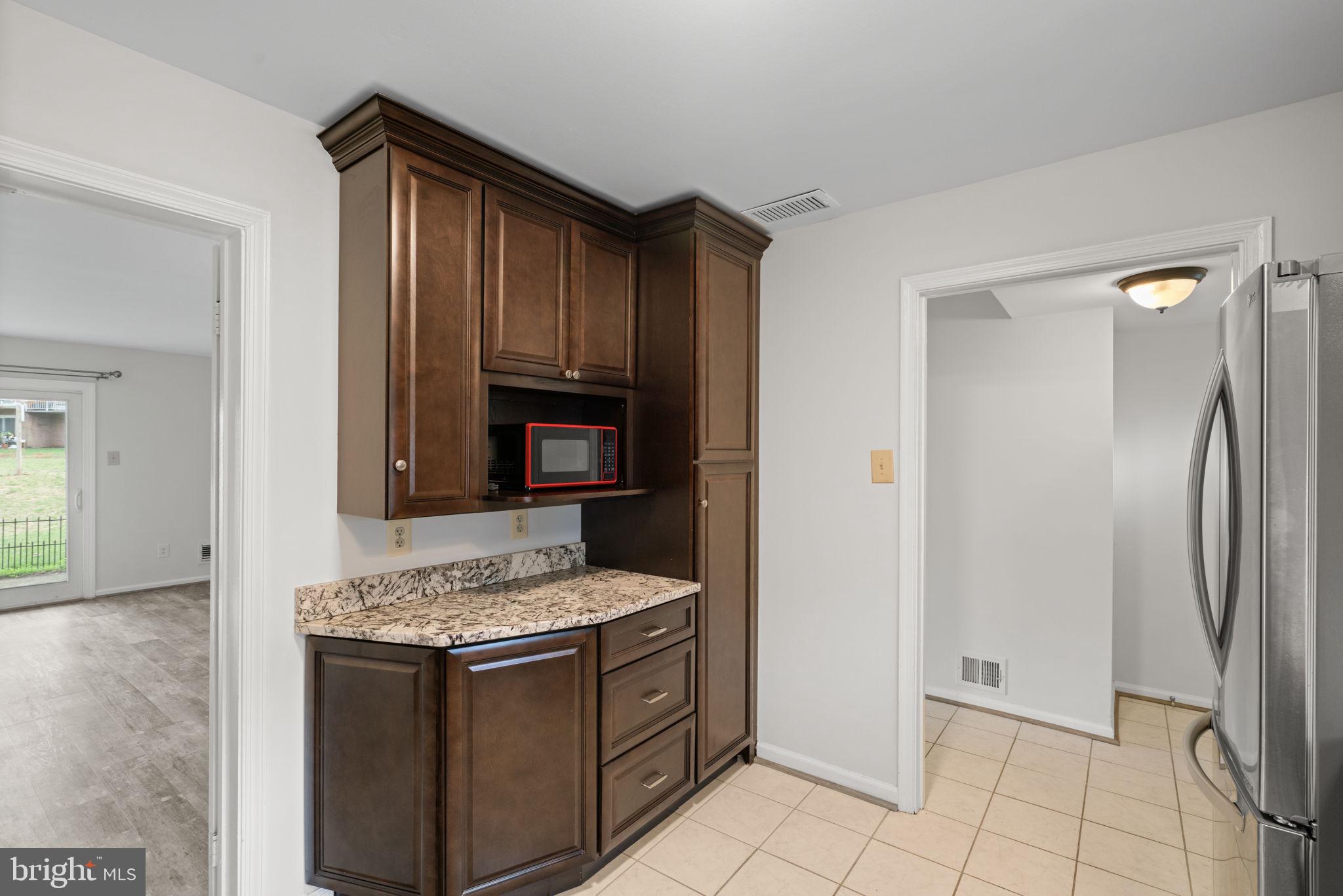 14502 Golden Oak Road Centreville, VA 20121 - Photo 13 of 22