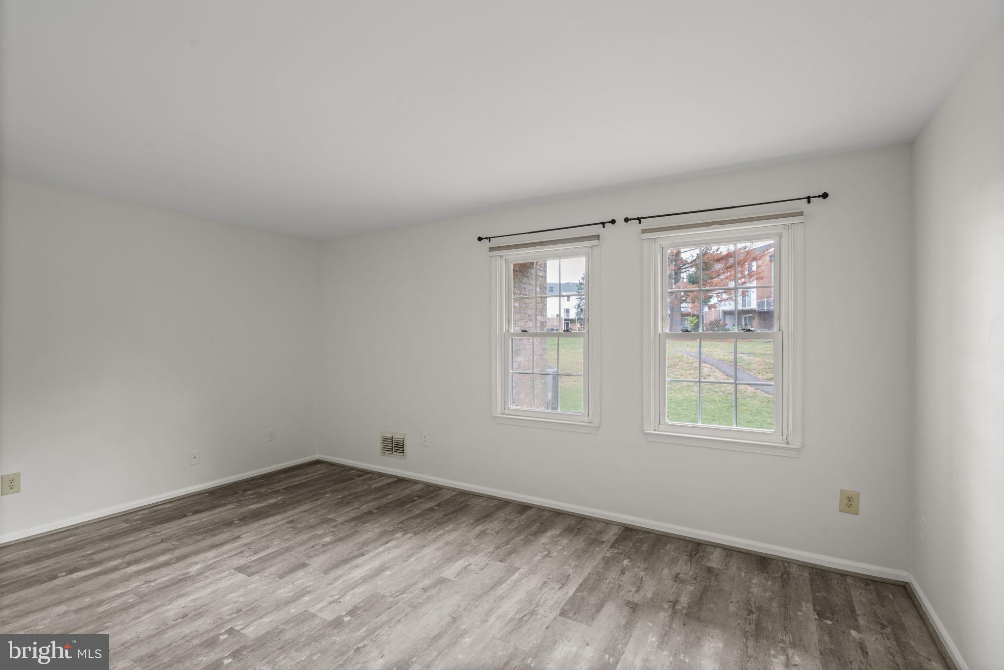 14502 Golden Oak Road Centreville, VA 20121 - Photo 16 of 22
